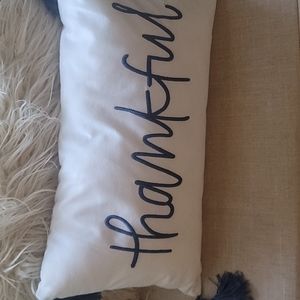 Thankful pillow